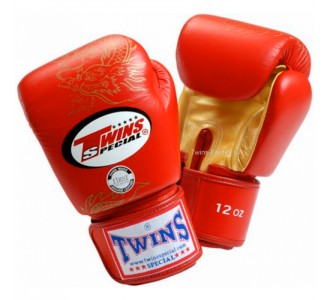 Боксерские перчатки Twins Special с рисунком (FBGV-6 red-gold)